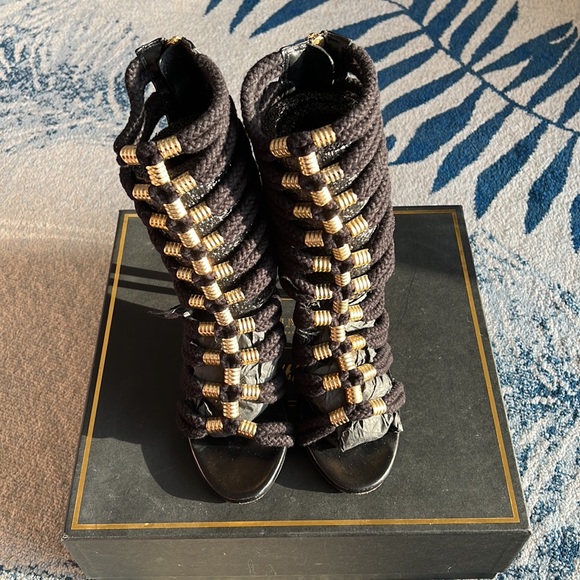 Balmain H&M Limited Edition Gladiator Sandals - Picture 7 of 16